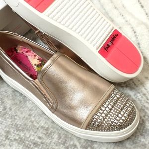 Foot pedals from HSN loafers tennis shoes new shoes